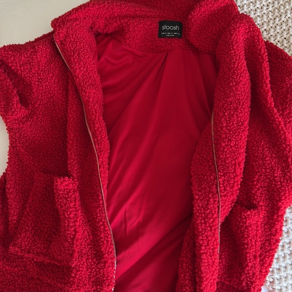 Red Sherpa jacket - Picture 6 of 6